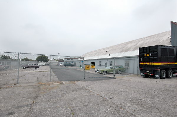 16 Warehouse-031