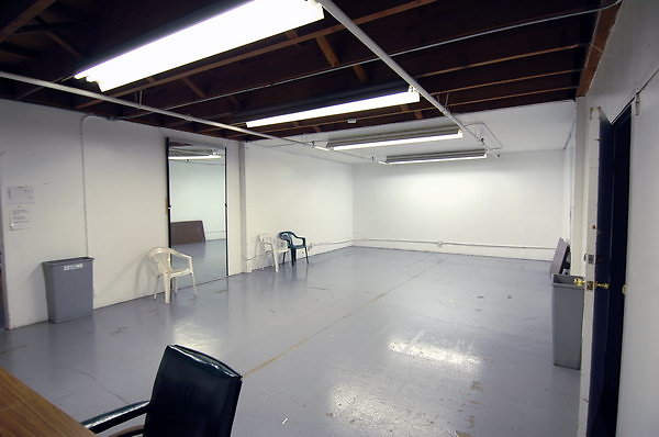 16 Warehouse-015