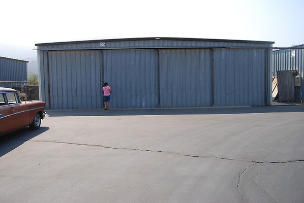 Roweenas.Hangar.Santa.Paula.16