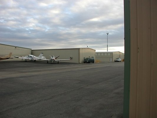 WHitman.Hangar.31.03
