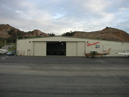 WHitman.Hangar.31.05