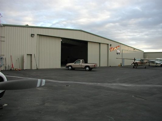 WHitman.Hangar.31.18