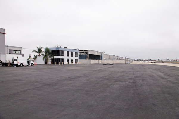 Hawthorne.Hangar.21