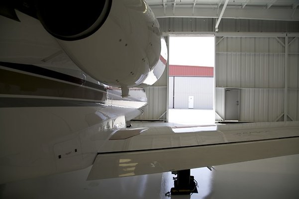 LB.Aerolease.Hangar.08