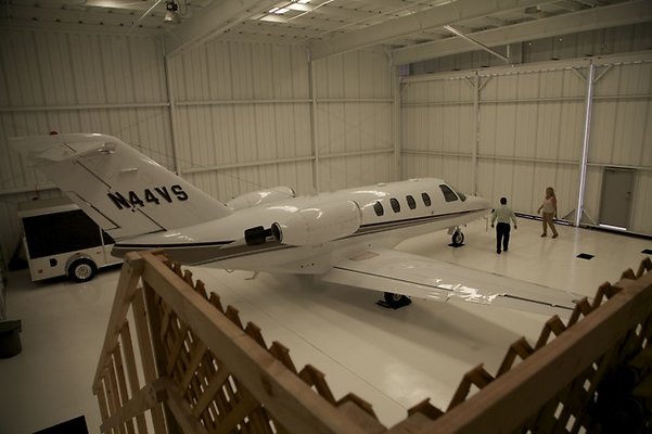 LB.Aerolease.Hangar.06