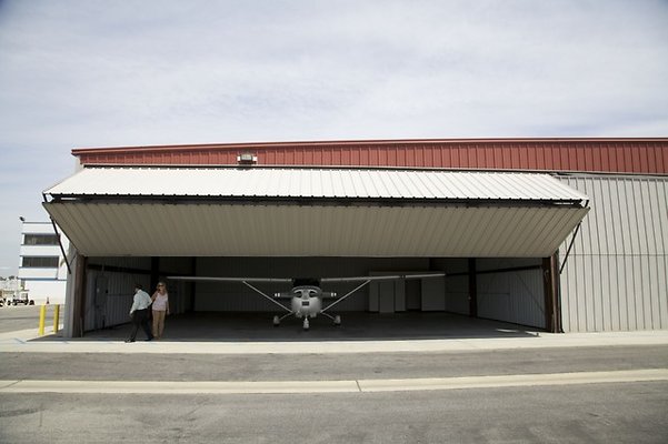 LB.Aerolease.Hangar.22