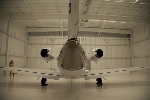 LB.Aerolease.Hangar.03