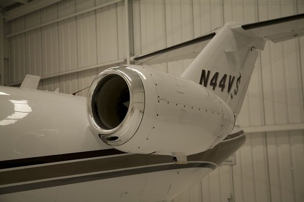 LB.Aerolease.Hangar.04
