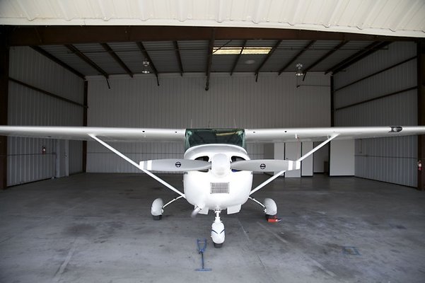 LB.Aerolease.Hangar.17