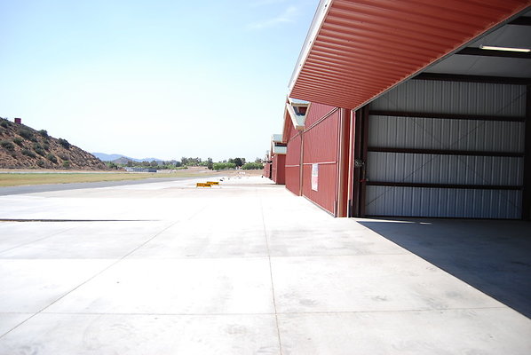 Aqua.Dulce.Hangars.11