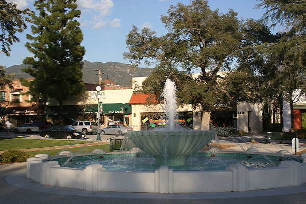Myrtle Ave. Park and Fountain