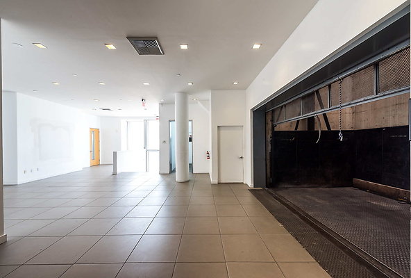 Fruitland.Freight.Elevator.02
