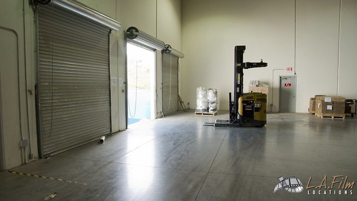 Warehouse.IND.4.LAFIlmLocations.SantaClarita 09