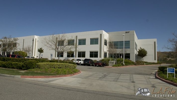 Warehouse.IND.4.LAFIlmLocations.SantaClarita 01