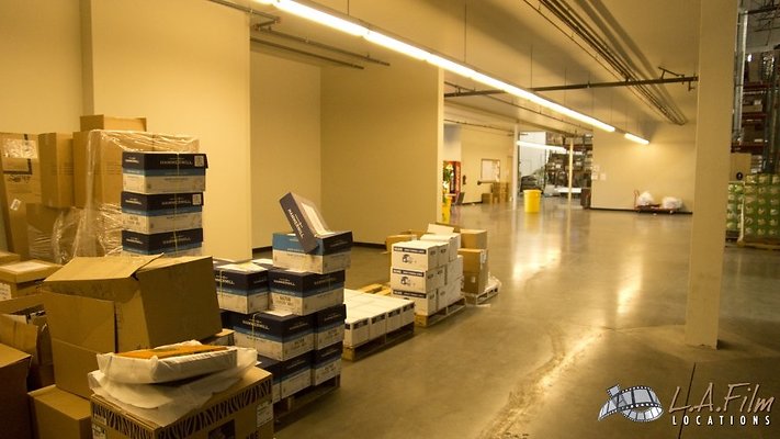Warehouse.HQ.1.LAFIlmLocations.SantaClarita 16