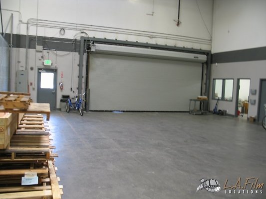 Warehouse.Rockerfeller.LAFIlmLocations.SantaClarita45