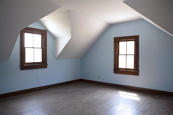 olivias-house-two-story-bedroom