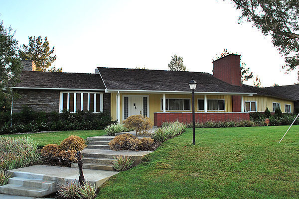 GoldenOaksRanch.Residential.Street.Houses06 GoldenOaksRanch.Residential.Street.Houses06