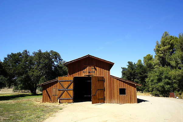 GOR.Placerita.Cyn.Barn.WIDE.11