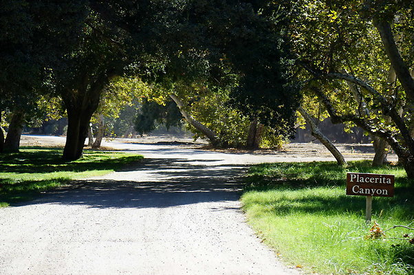 GOR.Placerita.Cyn.Barn.09