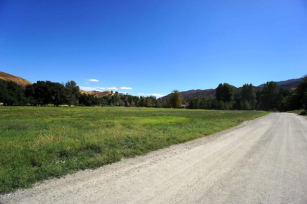 Gor.West.Meadow.WIDE.25