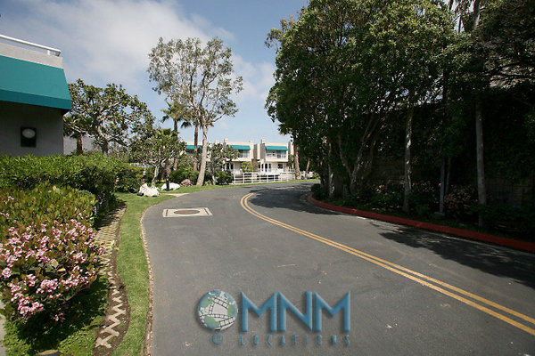 Driveway 650-1 0037 11