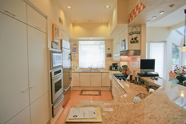 Kitchen1 1