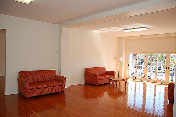 OddFellows.Mezzine Apartment.118