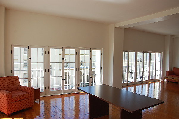 OddFellows.Mezzine Apartment.113