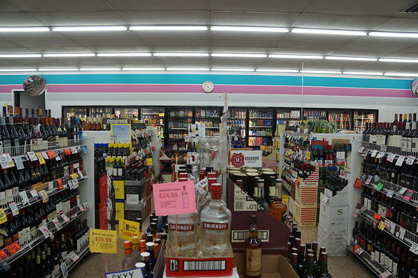 Short.Stop.Market.Woodman.23