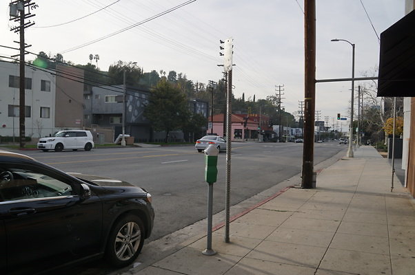 Short.Stop.Market.Cahuenga.09