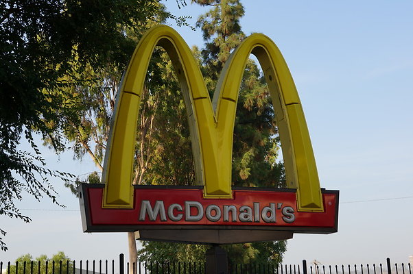 McDonalds Shooting Store