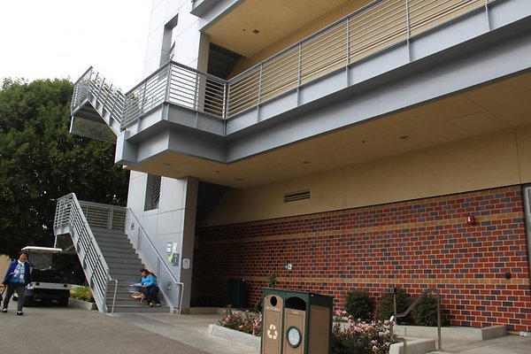 East LA College.Campus.Pixx32