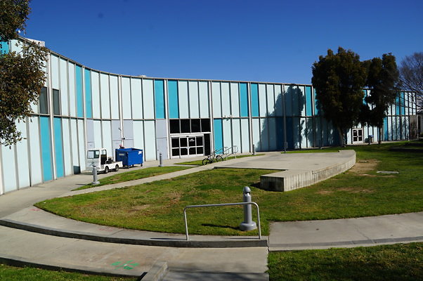 Cerritos.Music.Bld.Front.14