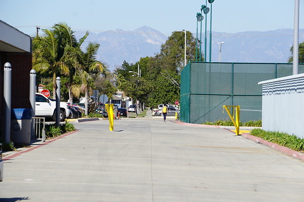 Cerritos.College.Walk.By Pool.12 Cerritos.College.Walk.By Pool.12