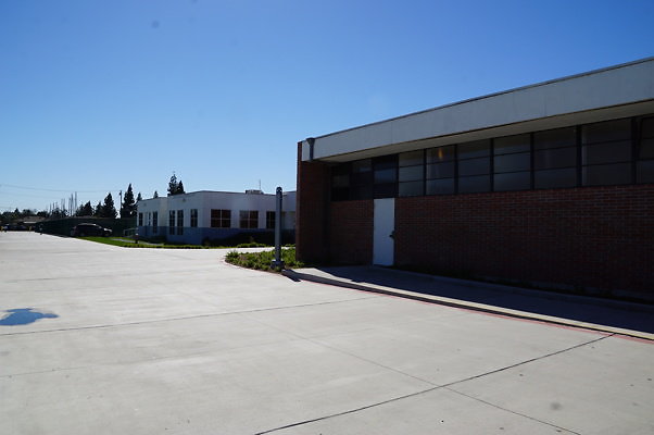 Cerritos.College.Walk.By Pool.07 Cerritos.College.Walk.By Pool.07