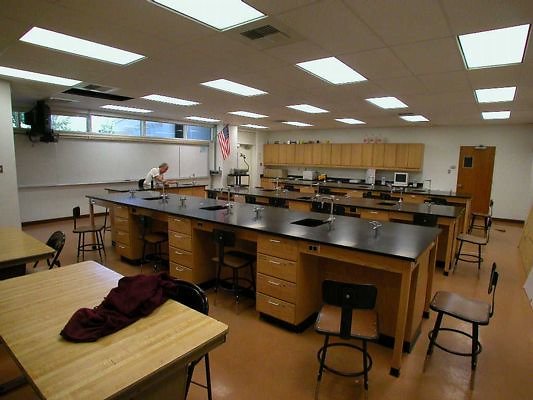 College Of The Canyons.Science Lab