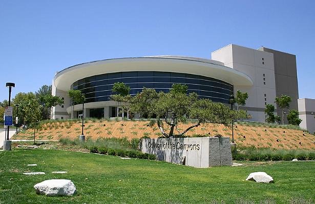 College Of The Canyons.Performing Arts Building