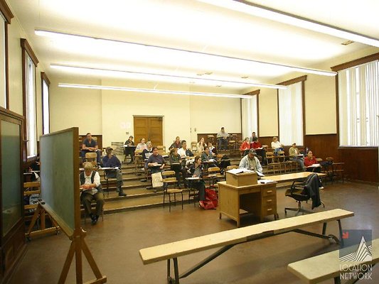LA.CC.Tiered.Hall.PE20106