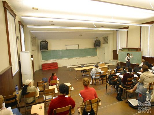 LA.CC.Tiered.Hall.PE20104