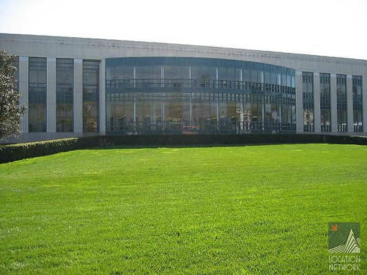 Pasadena.CC.Tiered.Hall04
