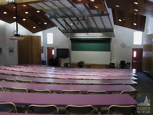 Loyola.Law.Tiered.Hall02