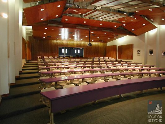 Loyola.Law.Tiered.Hall13