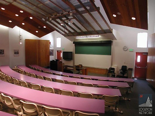 Loyola.Law.Tiered.Hall28