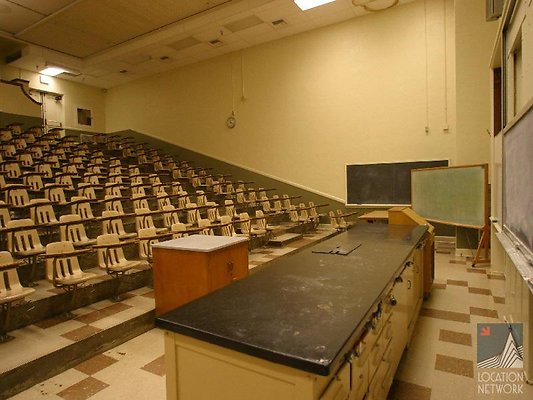 LA.CC.Tiered.Hall.C321