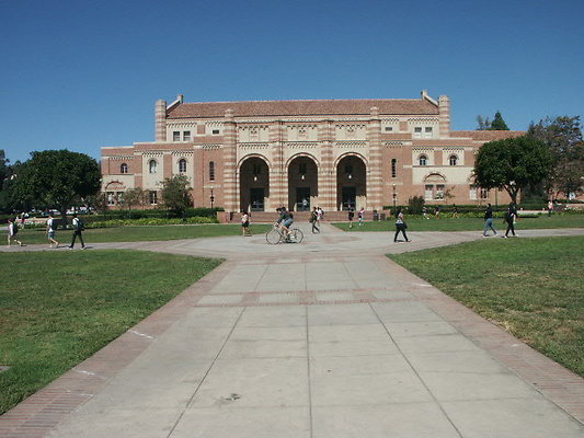 UCLA&gt;Wilson.Plaza.05