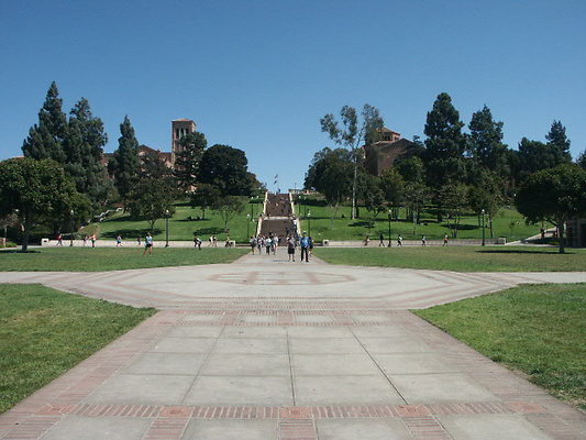UCLA&gt;Wilson.Plaza.08