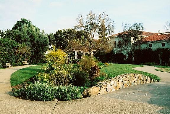 Shakespeare Garden.H050201-21