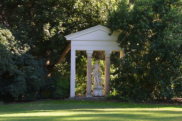 The Huntington.Gazebos.Trellises