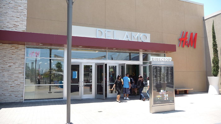 Del+Amo+Mall torrance 16-1352429545-O